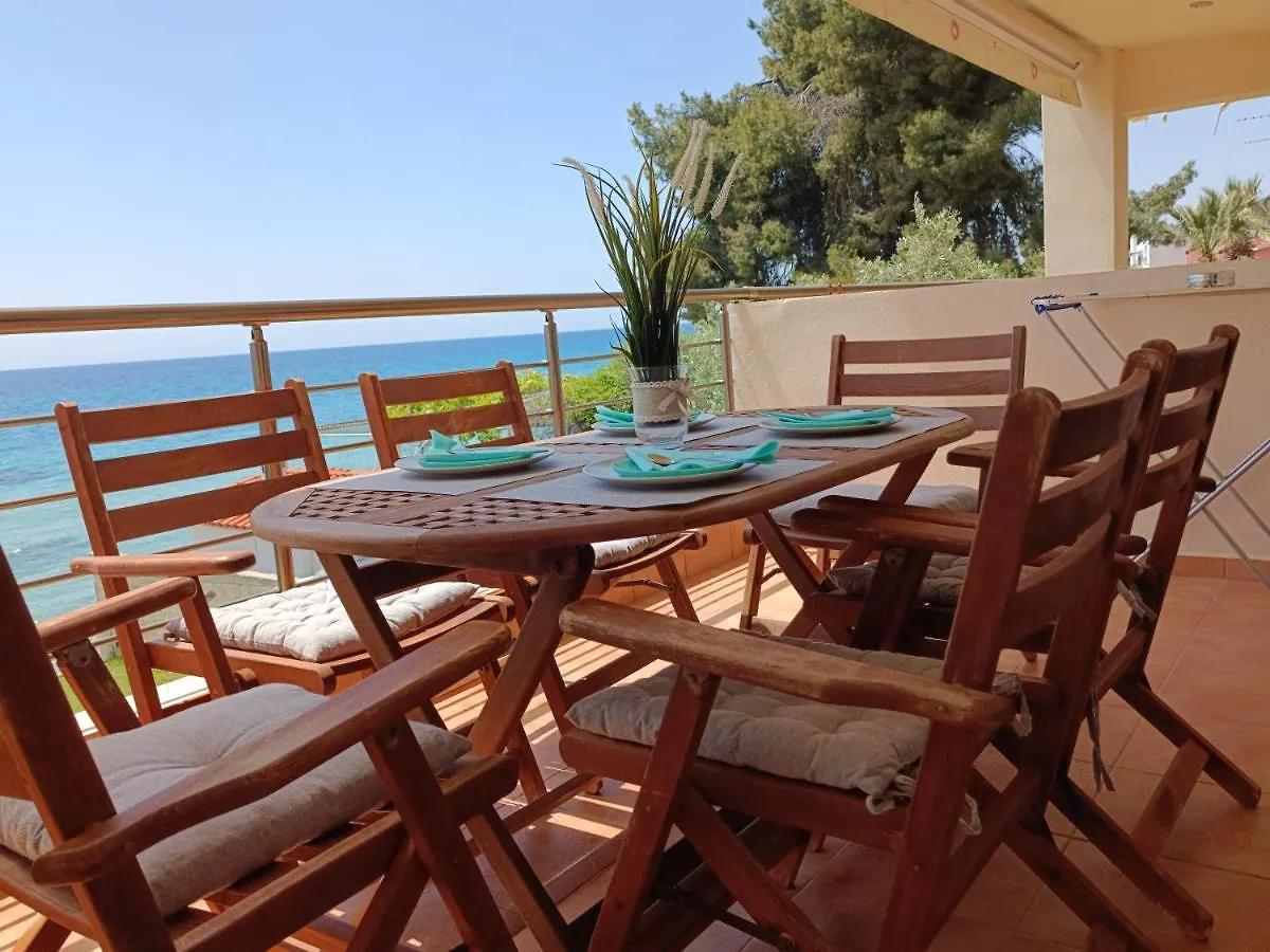 C&C Apartamente In Halkidiki Apartment Mola Kalyva